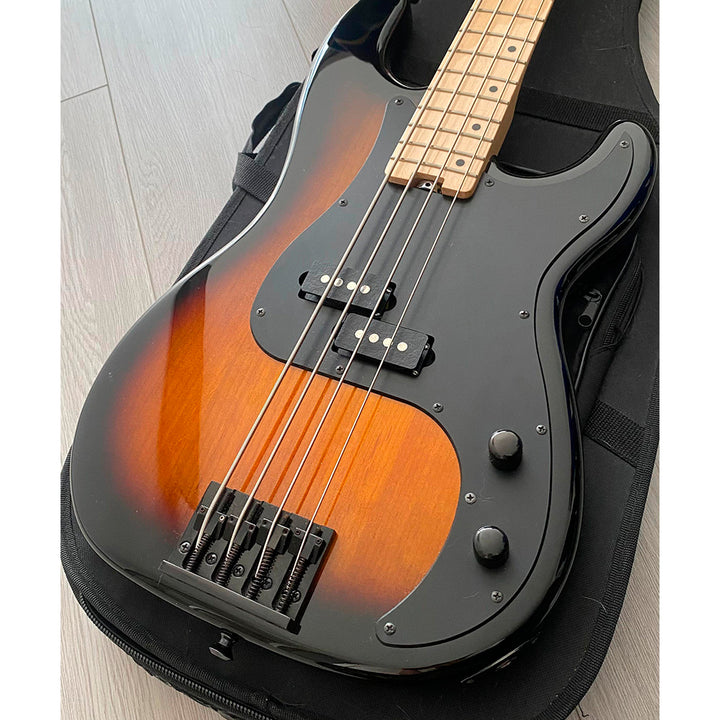 BAJO SCHECTER P4 CAFÉ (USADO)