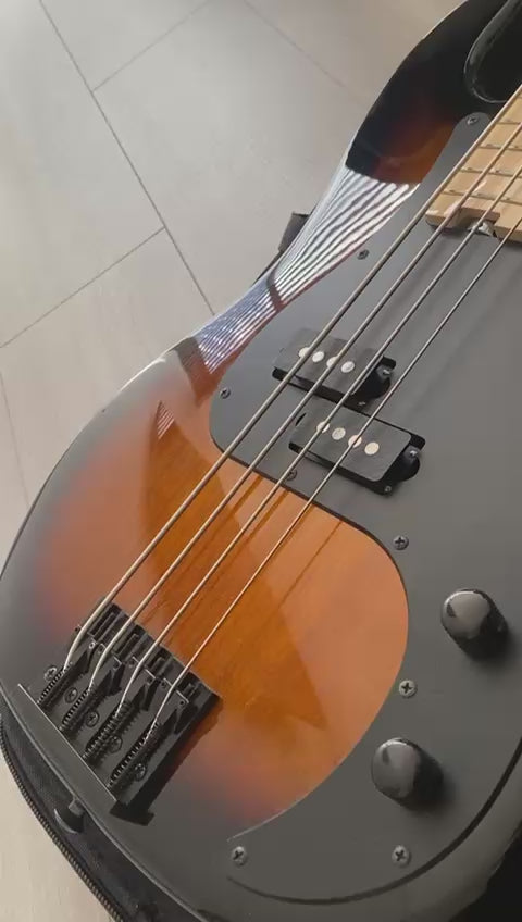 BAJO SCHECTER P4 CAFÉ (USADO)